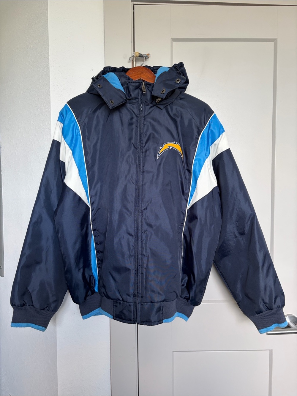 NFL SAN DIEGO CHARGERS BOMBER JACKET NAVY MEN’S LARGE